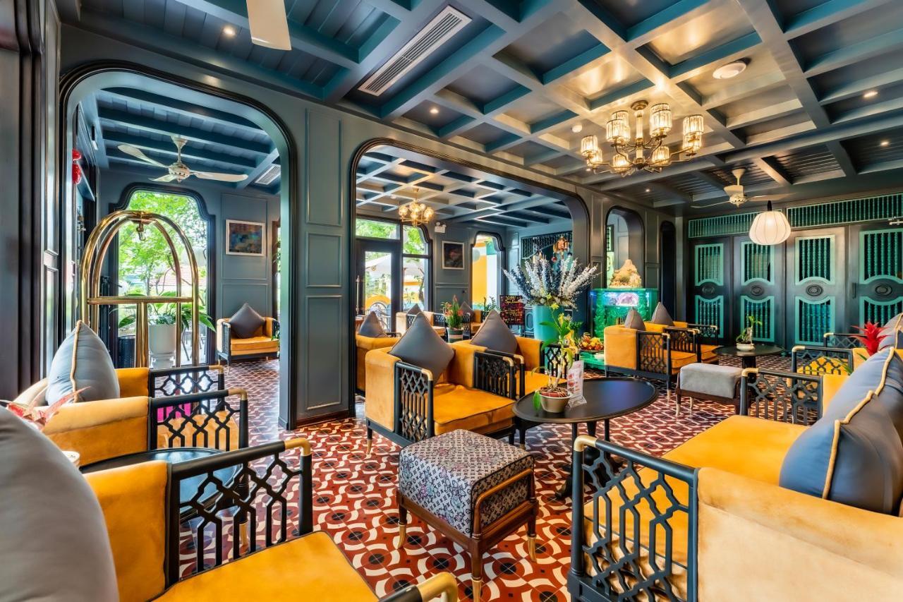 Son Hoi An Boutique Hotel & Spa Exterior foto The lobby of the hotel