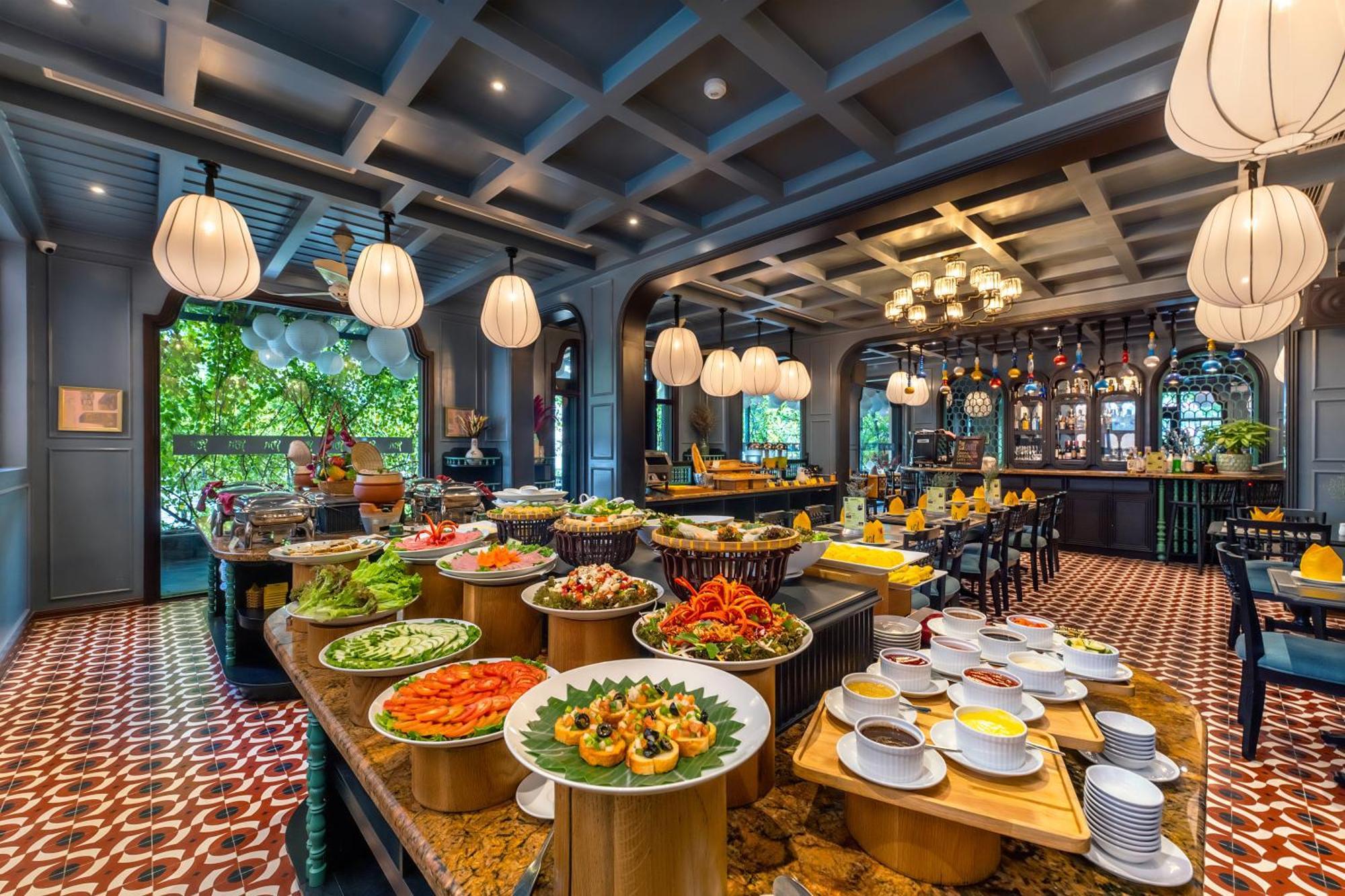Son Hoi An Boutique Hotel & Spa Exterior foto The Terrace