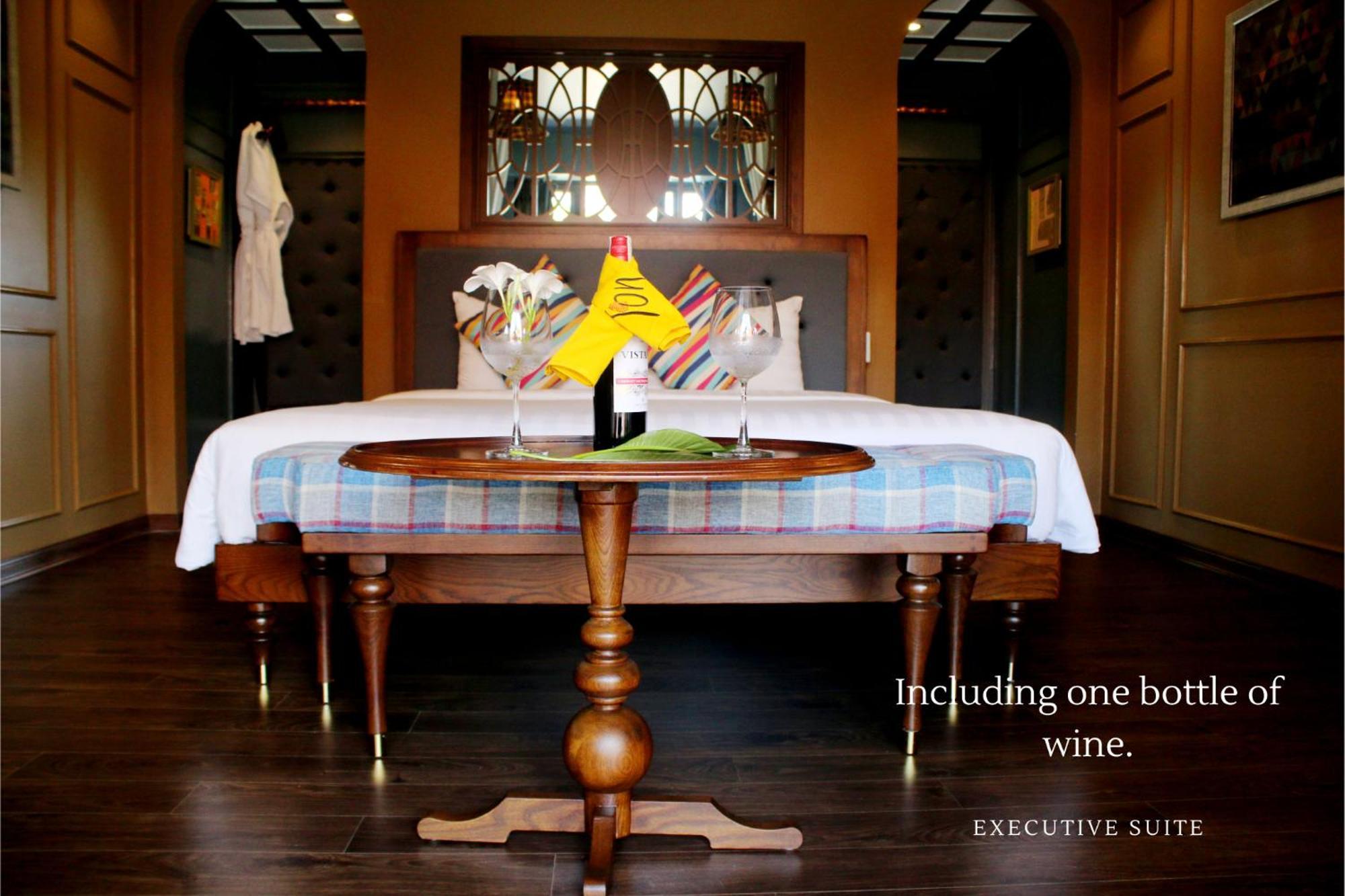 Son Hoi An Boutique Hotel & Spa Zimmer foto Executive Suite