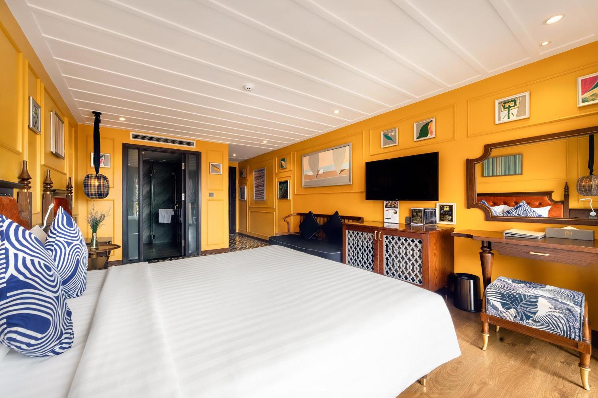 Son Hoi An Boutique Hotel & Spa Exterior foto A room at the hotel